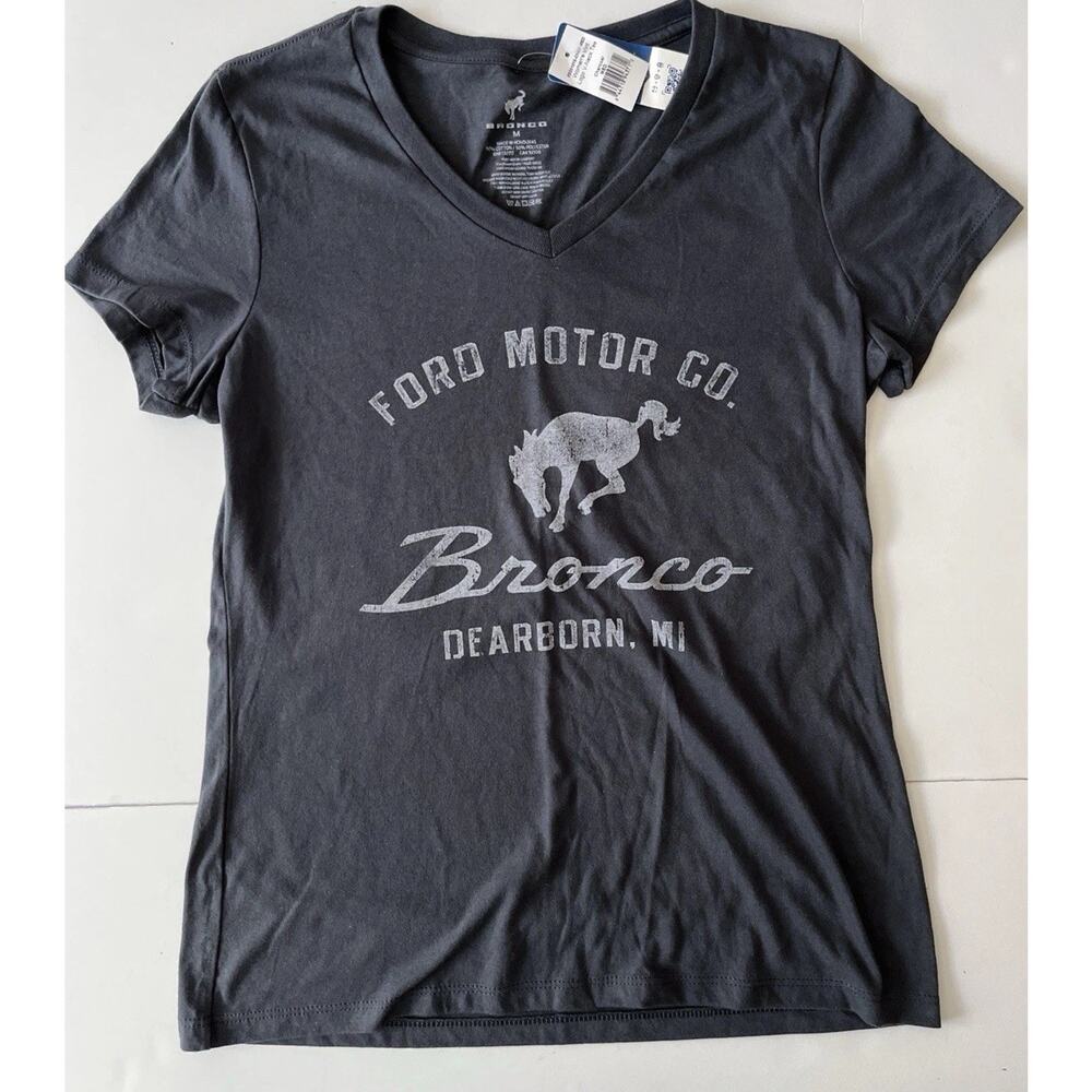Bronco Ford Motor Dearborn MI T-Shirt Women M Charcoal Gray V- Neck Mustang